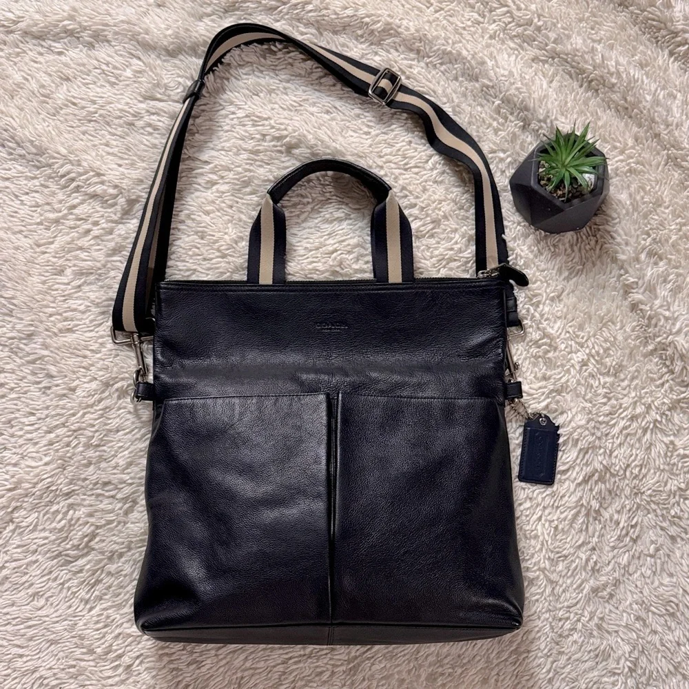 Coach Tote Bag CHARLES FOLDOVER LEATHER Navy /dark blueF54759